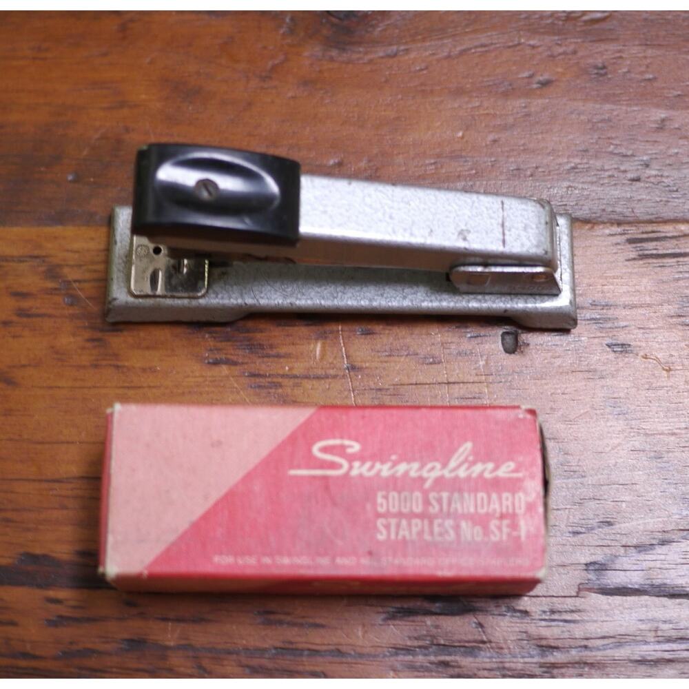 Vtg Apsco B4004 Western Germany Gray Steel Small Stapler w/ Swingline Staples